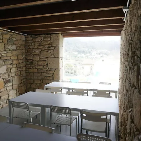 The Camp Doninos Hostal Vila Da Area